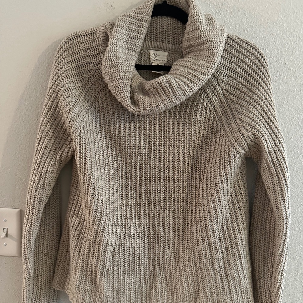 A1- 457 Andrea Jovine, tan turtle neck sweater, Medium